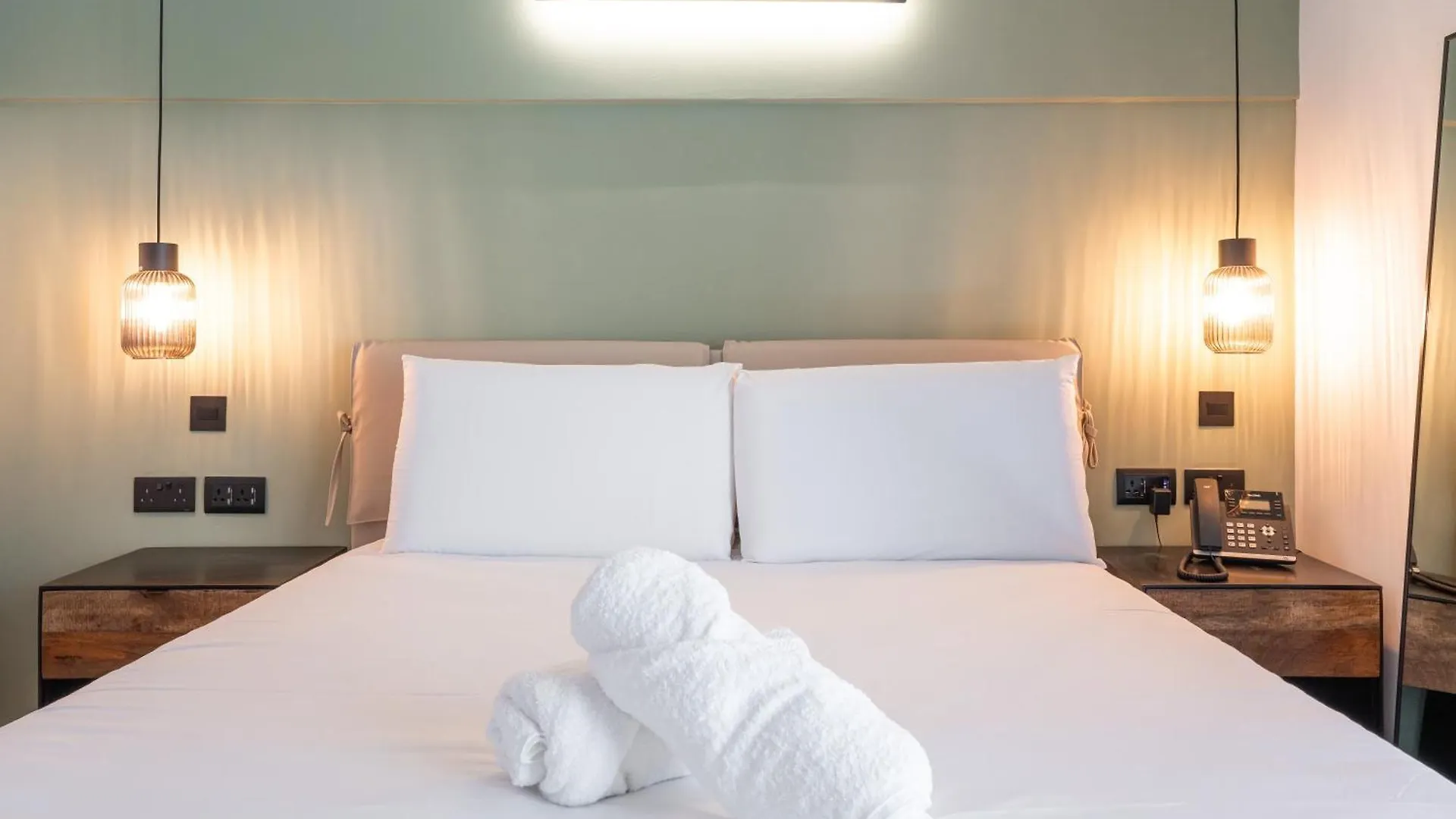 Hotel The Bear And Ween Saint Julian's